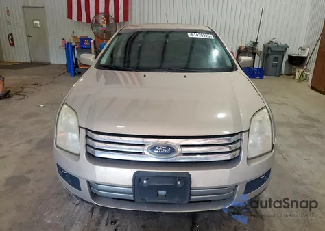 2007 Ford Fusion Se z USA, uszkodzony, nr VIN 3FAHP07Z47R213925